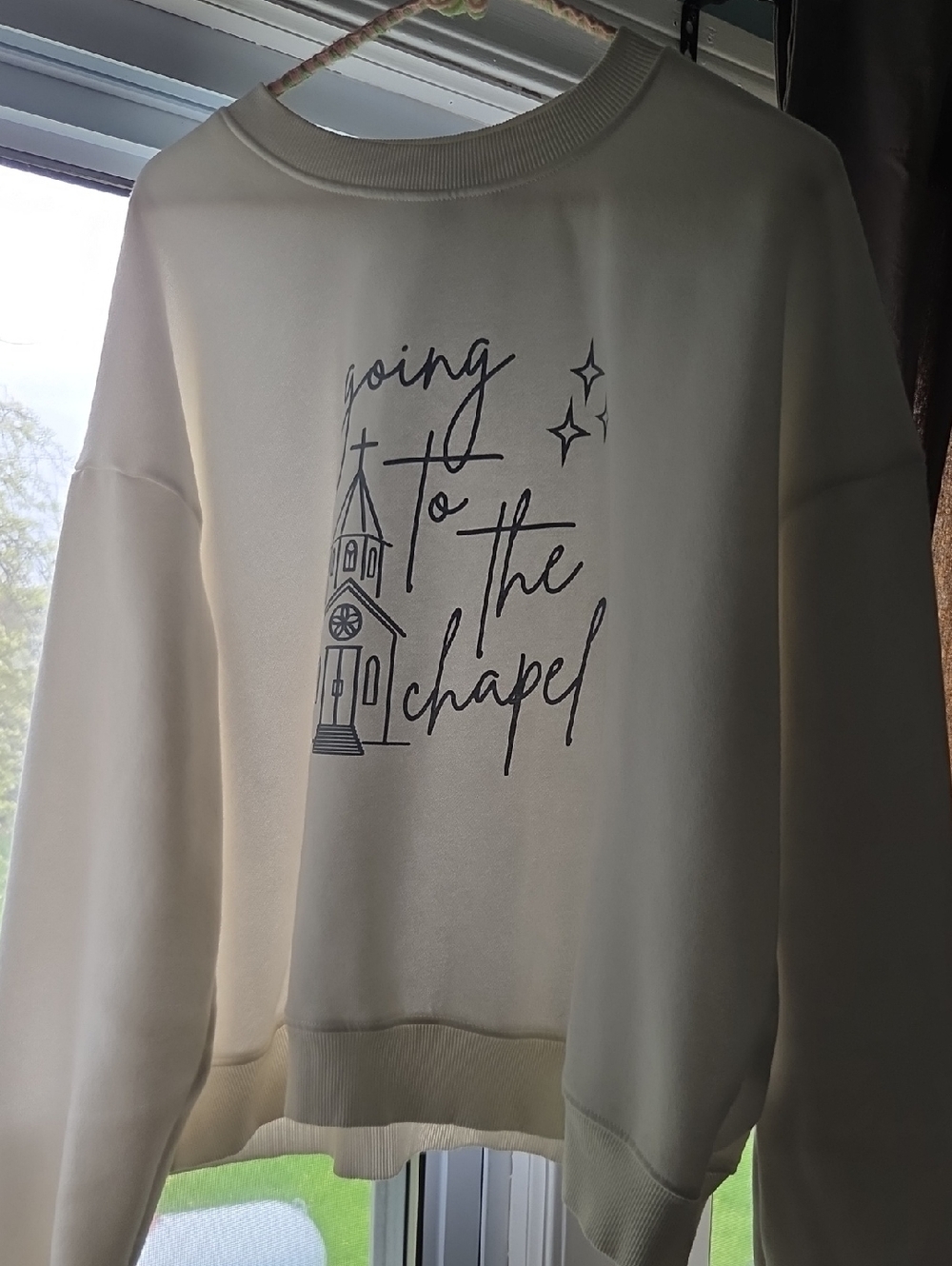 Kirklands Cream Crewneck Sweatshirt with Script Chapel Graphic